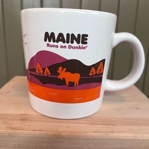 Dunkin Donuts Destination Maine Mug 2012